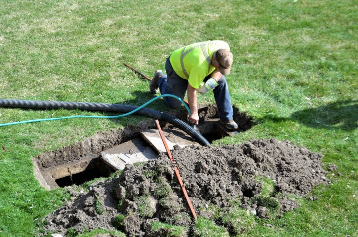 septic tank cleaning